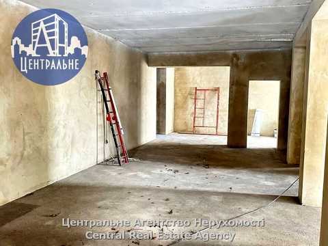 комерційна за адресою Чернівці, Сергія Скальда вул. (Комарова), 31-В