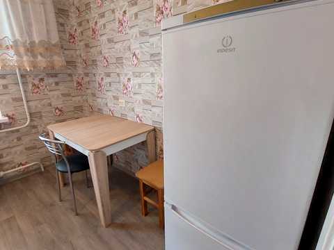 квартира за адресою Лазурна вул., 52