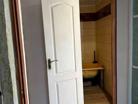 квартира за адресою Броварна вул., 6