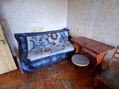 комната по адресу Школьная ул. (Героев Сталинграда), 24