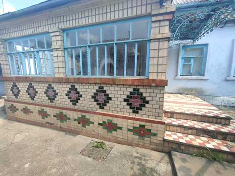 будинок за адресою Миру