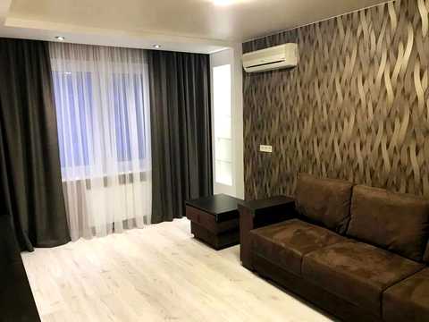 квартира за адресою Сергія Данченка вул., 3