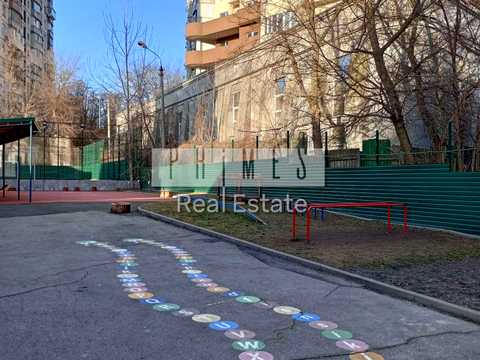 комерційна за адресою Борщагівська вул., 204 к2