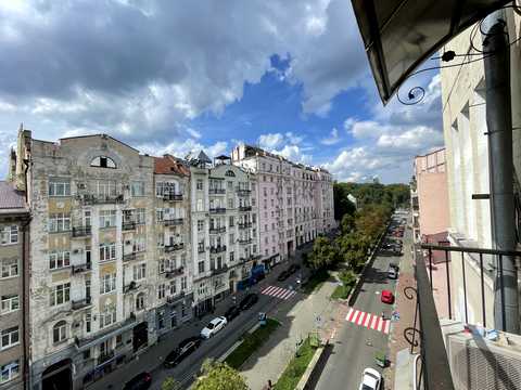 квартира за адресою Антоновича вул. (Горького), 9