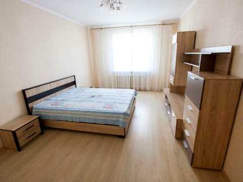 квартира за адресою Григорія Ващенка вул., 3