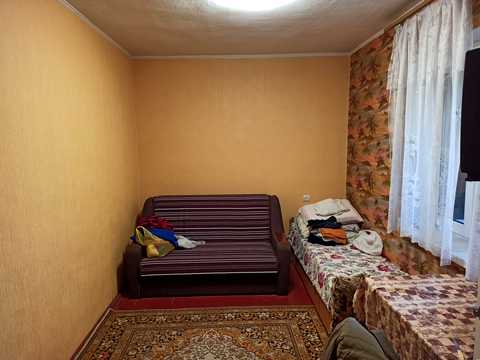 будинок за адресою с. Гнідин, 7 вишнева