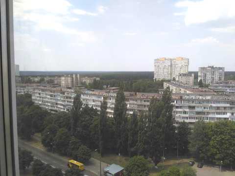 квартира за адресою Академіка Булаховського вул., 5-Б