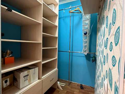 квартира за адресою Корольова вул., 12-Б