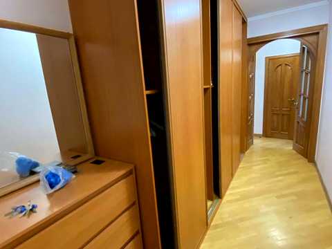 квартира за адресою Київ, Миколи Бажана просп., 26