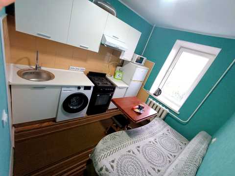 квартира за адресою Стадникової вул., 1