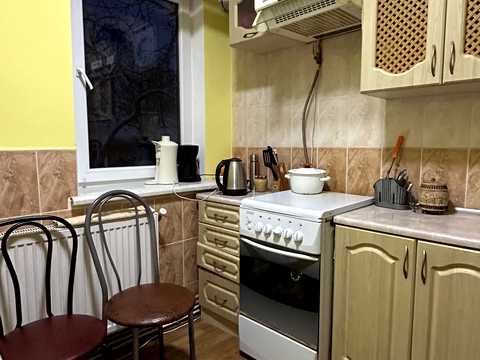 дом по адресу Шкільна, 8А