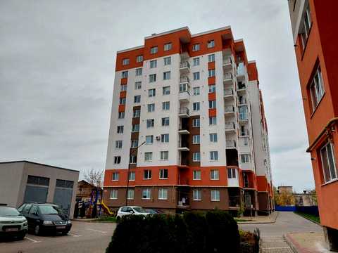 квартира за адресою Зоряна вул., 8б