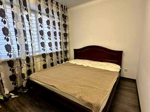 квартира за адресою Максима Залізняка вул., 1в