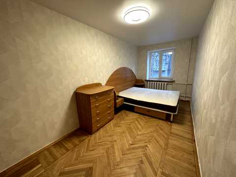 квартира за адресою Незалежності вул. (Армійська), 3