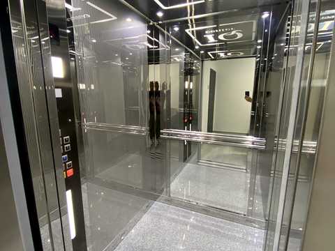 коммерческая по адресу Заречанская ул., 11/1