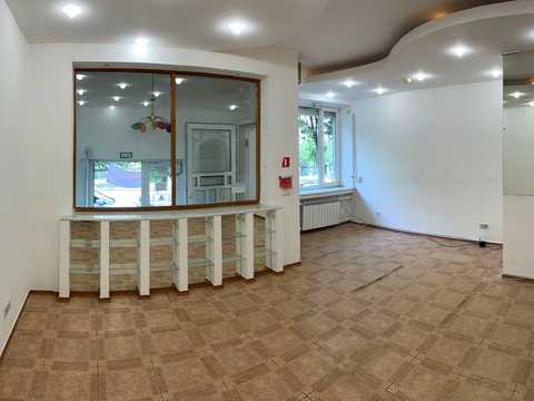 комерційна за адресою Білоруська вул., 9