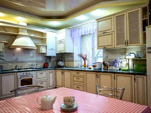 будинок за адресою Уляни Крюченко вул. (Череповецька)
