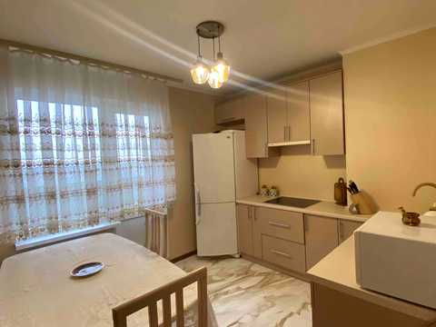 квартира за адресою Ревуцького вул., 54