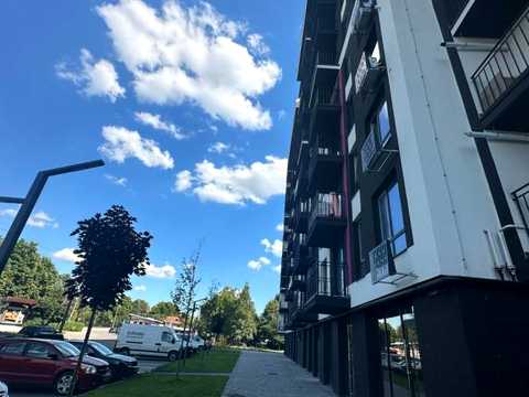 квартира за адресою Флотська вул., 10б