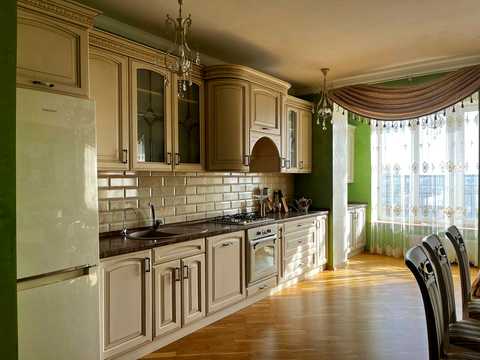 квартира за адресою Набережна вул., 2