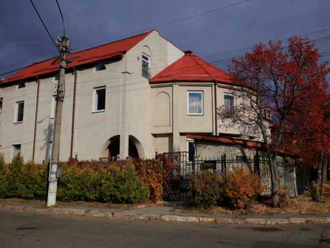 коммерческая по адресу Черняховського ул., 36
