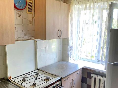 квартира за адресою Космонавтів вул., 1