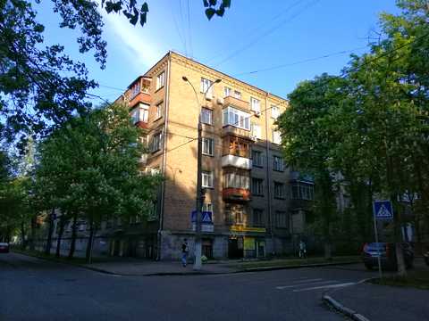 квартира за адресою Авіаконструкторська вул. (Генерала Вітрука), 4/9