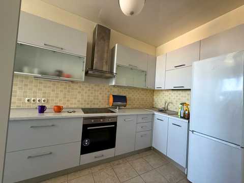 квартира за адресою Середньофонтанська вул., 19-А