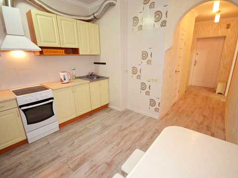 квартира за адресою Святошинська вул., 27