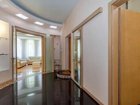 квартира за адресою Воздвиженська вул., 33