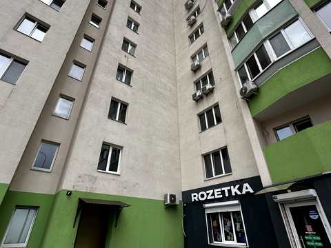 комерційна за адресою Сергія Москаленка вул. (Красовського), 49