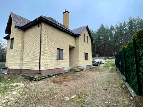 будинок за адресою Вишнева