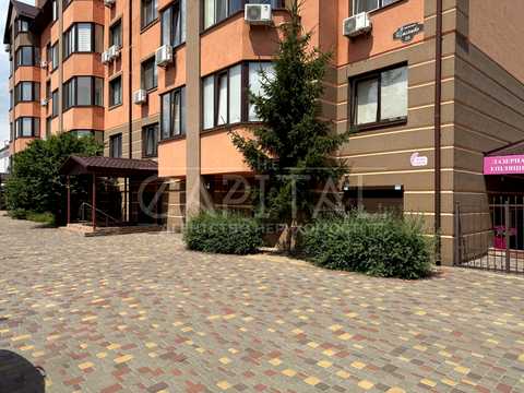 комерційна за адресою Щаслива вул., 35