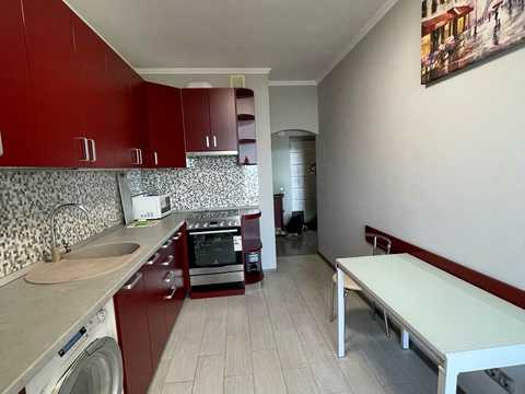 квартира за адресою Ованеса Туманяна вул., 3