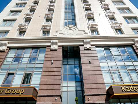 комерційна за адресою Жилянська вул., 68