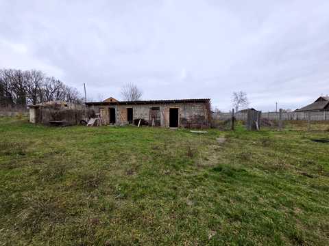 комерційна за адресою Провулок Святковий, 2