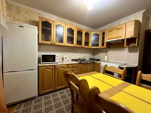 квартира за адресою Срібнокільська вул., 20
