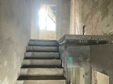дом по адресу Л.Українки, 139