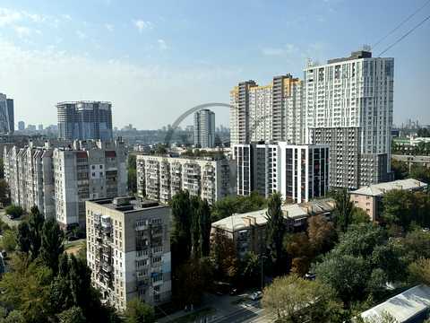 квартира за адресою В'ячеслава Чорновола вул., 16