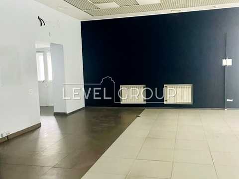 комерційна за адресою Дмитрівська вул., 18/24