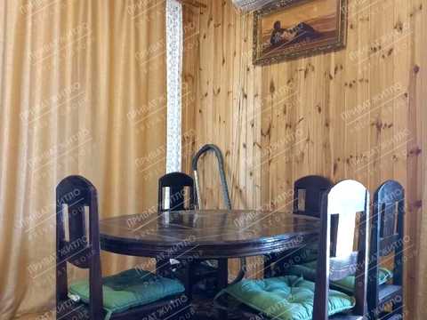 будинок за адресою с. Брунівка, центральна, 1