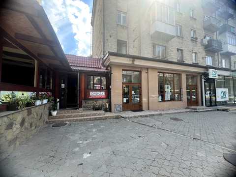комерційна за адресою Руська вул. (Леніна), 27