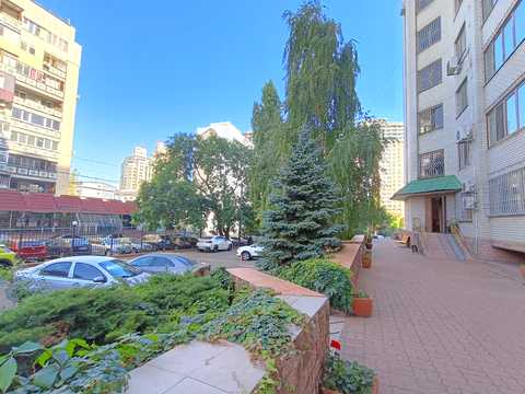 квартира за адресою Тіниста вул., 15