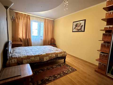 квартира по адресу Метростроевская ул., 5