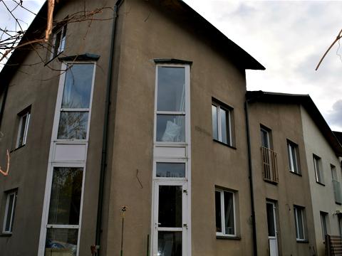 будинок за адресою Садова