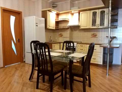 квартира за адресою Єлизавети Чавдар вул., 9