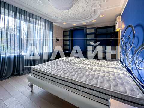 квартира за адресою Приходська вул., 58