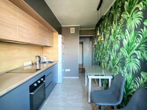 квартира по адресу Героев просп., 1