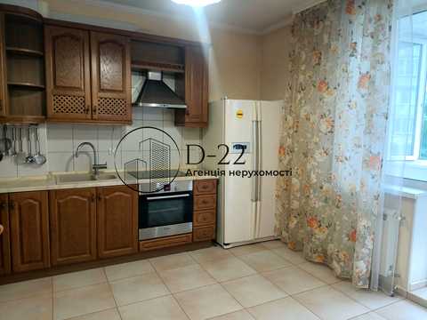квартира за адресою Степана Руданського вул., 4-6