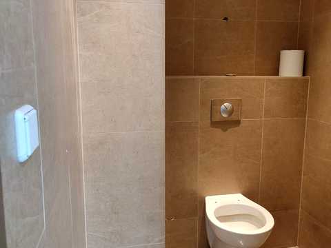 комерційна за адресою Миколи Грінченка вул., 4в